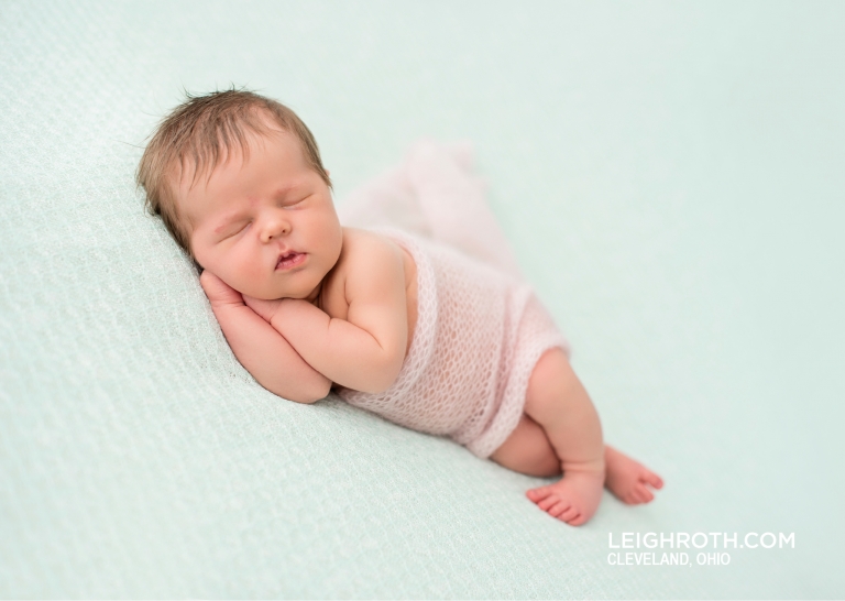 LEIGHROTHPHOTO_NEWBORN_STUDIO_15